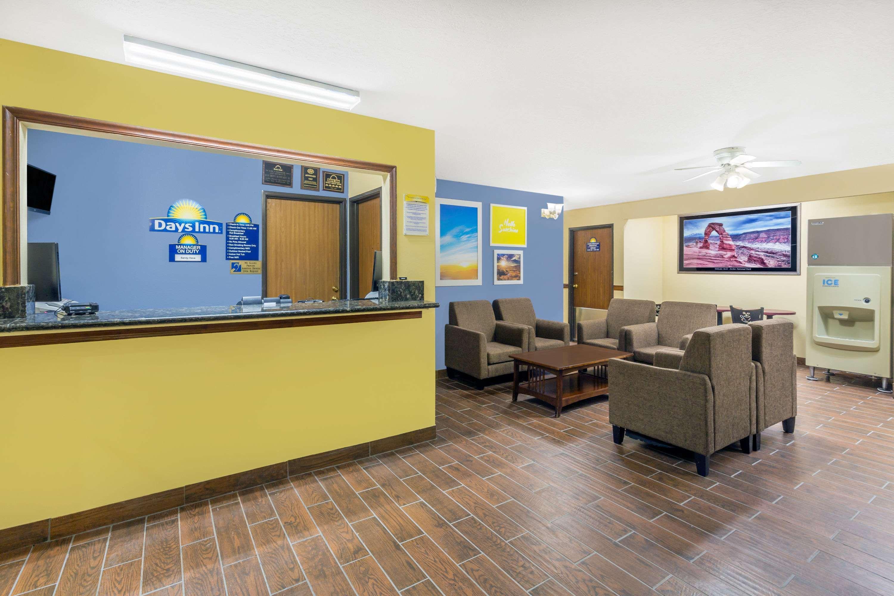Days Inn By Wyndham Moab Dış mekan fotoğraf