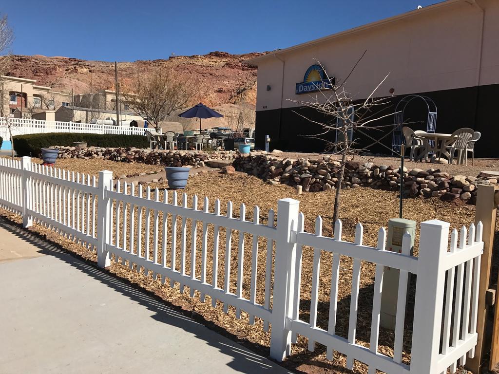 Days Inn By Wyndham Moab Dış mekan fotoğraf