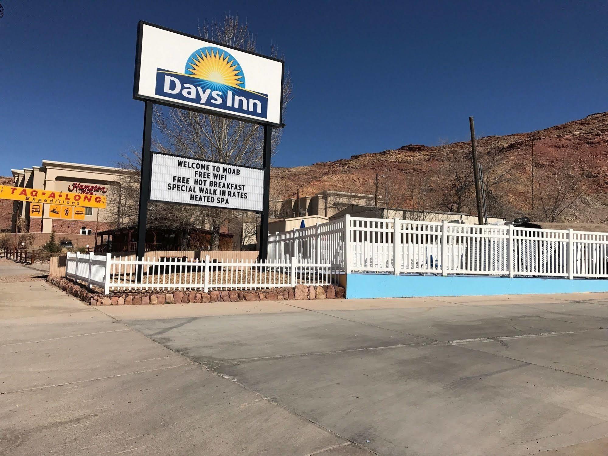 Days Inn By Wyndham Moab Dış mekan fotoğraf